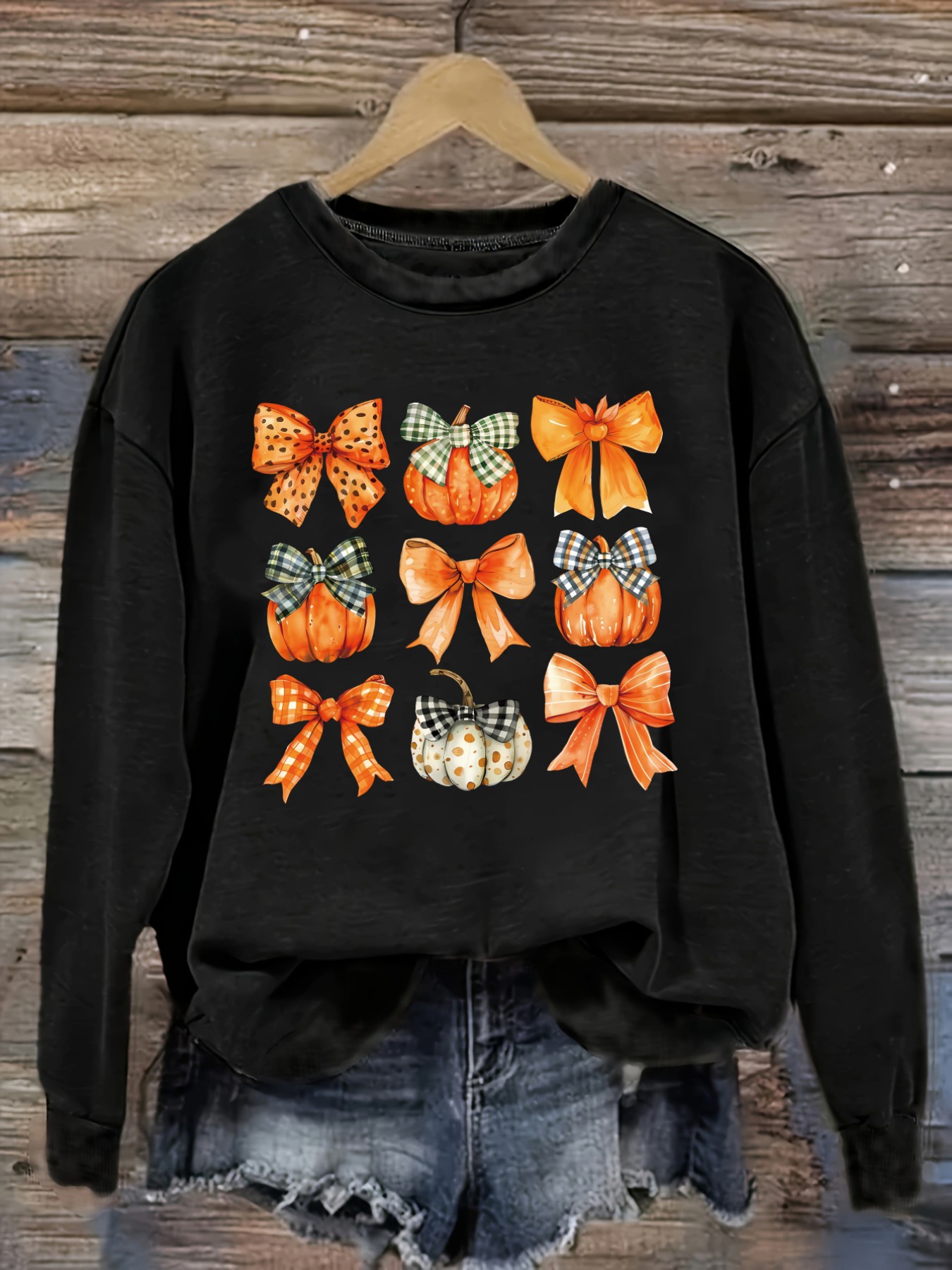 Winter Clothing - เสื้อยืดแขนยาวคอกลมลำลองสำหรับผู้หญิง ลายพิมพ์ฟักทองและโบว์ เสื้อผ้าผู้หญิงคอกลม ซักเครื่องได้ ยืดหยุ่นเล็กน้อย ทรงหลวม