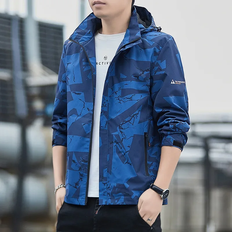 เสื้อแจ็คเก็ตเดินป่าฤดูใบไม้ร่ - Windproof Jacket Softshell บทวิจารณ์และราคา