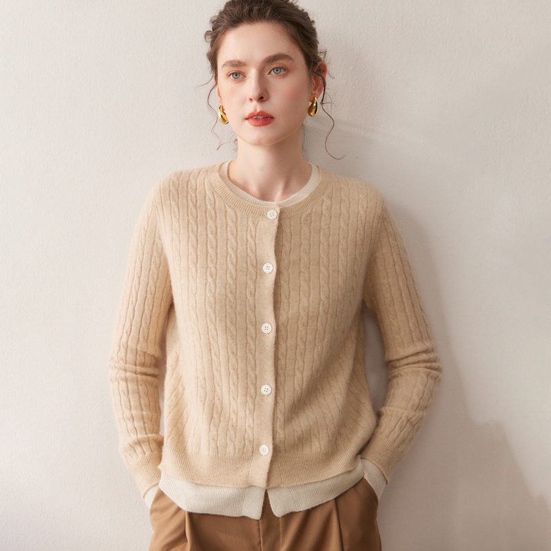 เสื้อคาร์ดิแกนแคชเมียร์สำหรับผ - Winter Clothing Essentials For Women บทวิจารณ์และราคา