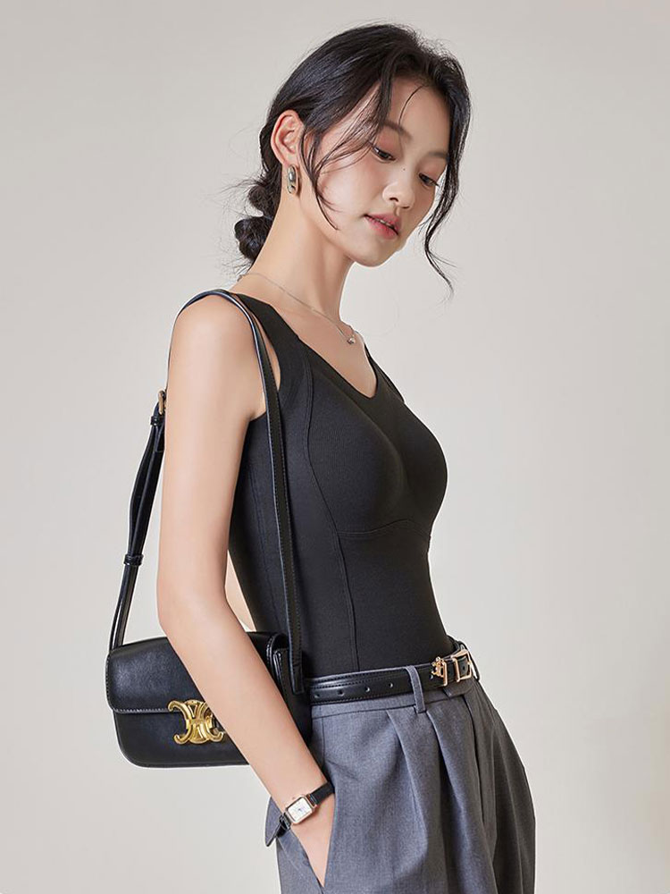 เสื้อกล้ามกันหนาวสำหรับผู้หญิง - Winter Clothing Needs บทวิจารณ์และราคา