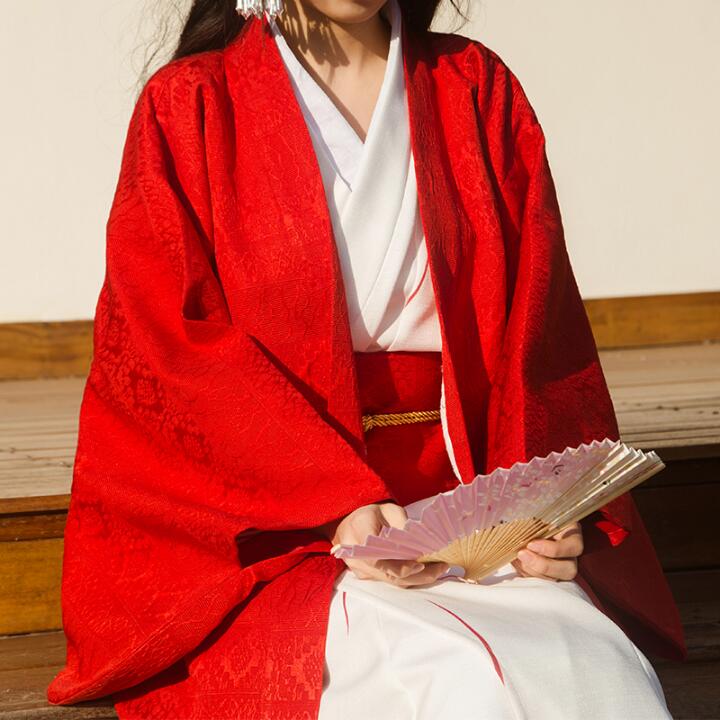 Tradition Japanese Women Kimon - Traditional Winter Japanese Clothing บทวิจารณ์และราคา